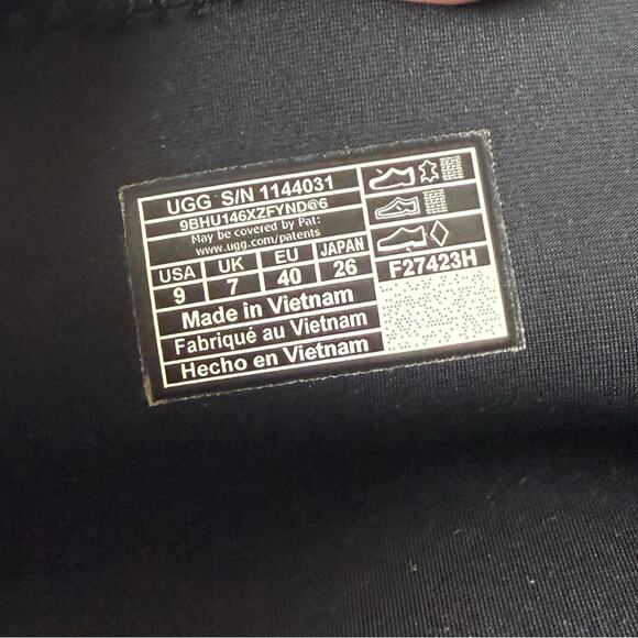 Ugg Classic Dipper Boot Black 9 - Picture 11 of 11